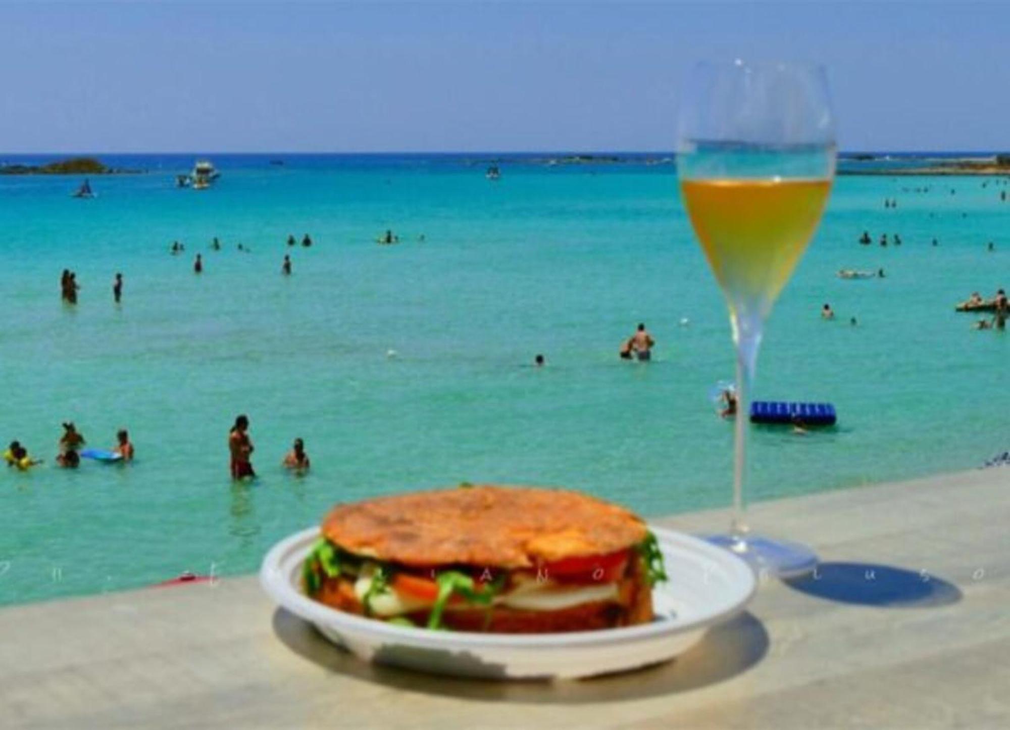 The Blue Panoramic Penthouse Vila Porto Cesareo Exterior foto